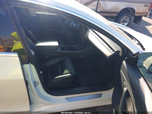 2020 TESLA MODEL 3 5YJ3E1EC0LF587023 Photo 4