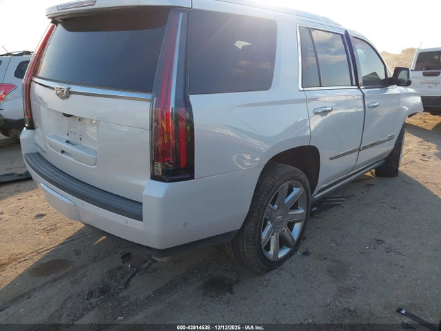 2017 Cadillac Escalade Premium Luxury მანქანა იყიდება აუქციონზე, vin: 1GYS4CKJXHR334817, აუქციონის ნომერი: 43914538
