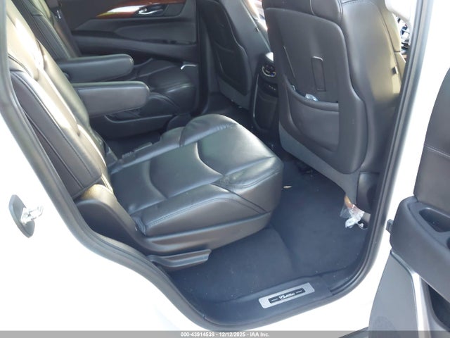 2017 Cadillac Escalade Premium Luxury მანქანა იყიდება აუქციონზე, vin: 1GYS4CKJXHR334817, აუქციონის ნომერი: 43914538