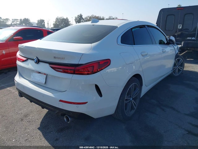 BMW 228 Gran Coupe I Sdrive 2023 WBA53AK07P7M64546 Image 4