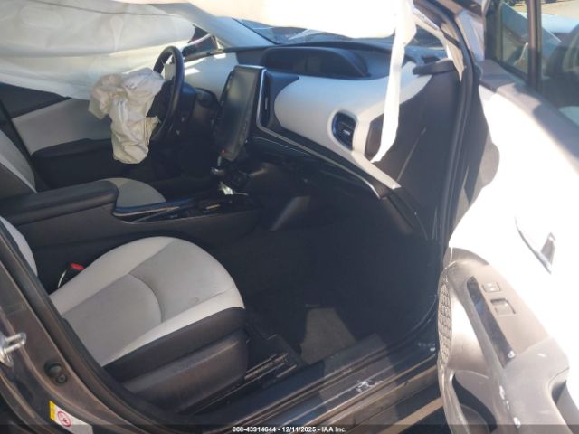 2020 TOYOTA PRIUS JTDKARFU4L3116664 Photo 4