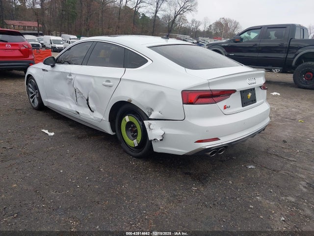 2018 AUDI S5 WAUC4CF50JA103997 Photo 2