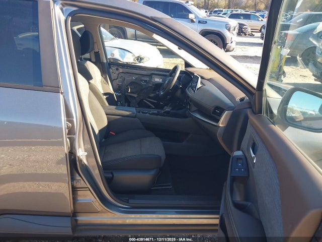 Nissan Rogue Sv Intelligent Awd 2023 5N1BT3BB0PC899947 Image 5