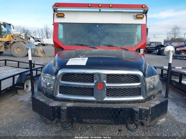 43914702 :رقم المزاد ، 3C7WRMAL8EG172850 vin ، 2014 Ram 5500 Chassis Tradesman/slt مزاد بيع