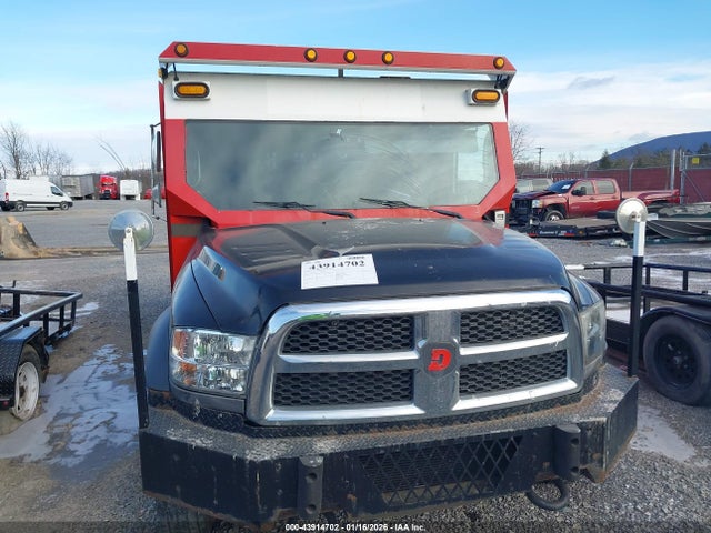 43914702 :رقم المزاد ، 3C7WRMAL8EG172850 vin ، 2014 Ram 5500 Chassis Tradesman/slt مزاد بيع