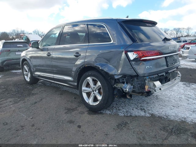 2023 AUDI Q7 WA1LCBF7XPD023125 Photo 2