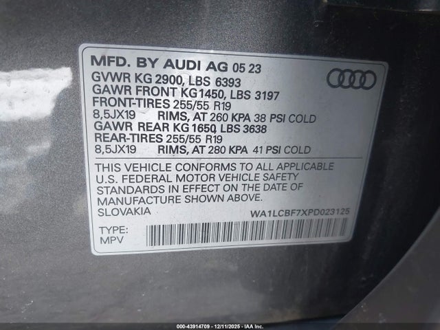 2023 AUDI Q7 WA1LCBF7XPD023125 Photo 8