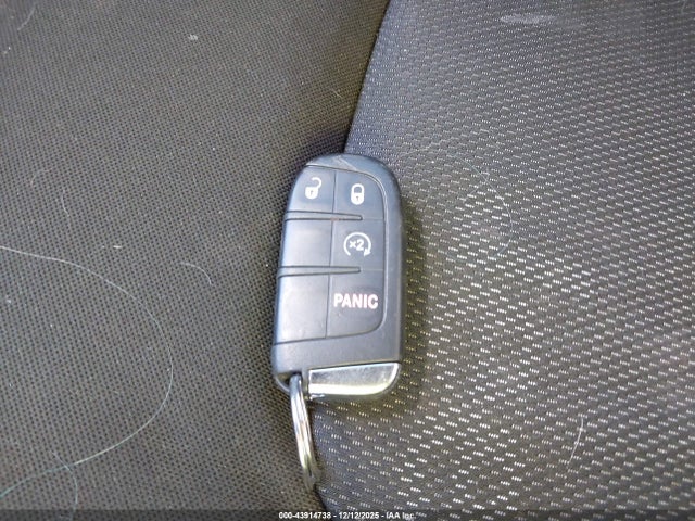 Jeep Renegade Latitude 2015 ZACCJABT1FPC14151 Image 11