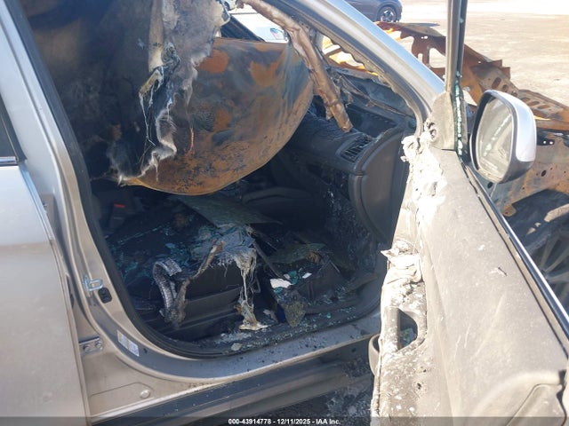 2015 MITSUBISHI OUTLANDER SPORT 4A4AR4AU4FE049807 Photo 4