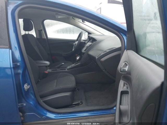 2018 FORD FOCUS 1FADP3FE5JL211816 Photo 4