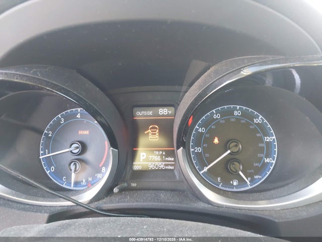 2T1BURHE3GC640785 Toyota Corolla S Plus