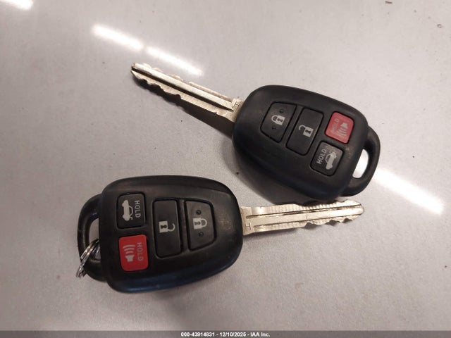 2014 TOYOTA COROLLA 5YFBURHE4EP050558 Photo 10