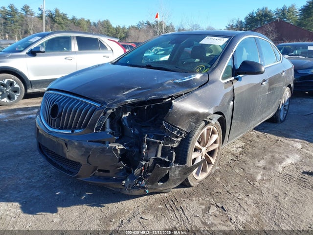 Buick Verano Leather Group 2016 1G4PS5SK7G4133440 Image 2