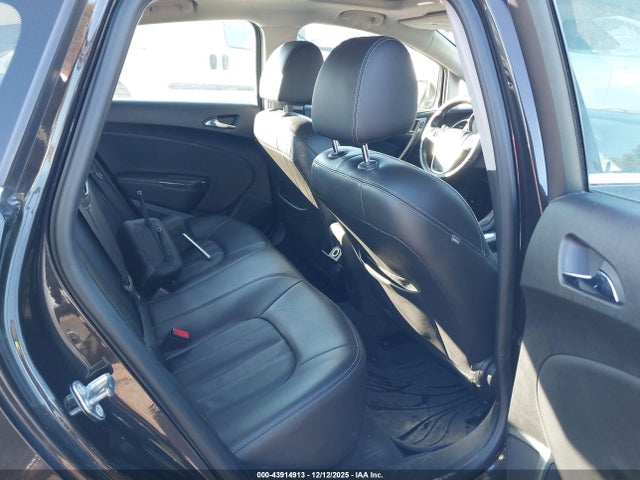 Buick Verano Leather Group 2016 1G4PS5SK7G4133440 Image 8