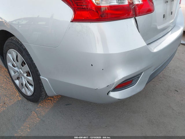 Продажа на аукционе авто 2017 Nissan Sentra S, vin: 3N1AB7AP7HY278885, номер лота: 43914917