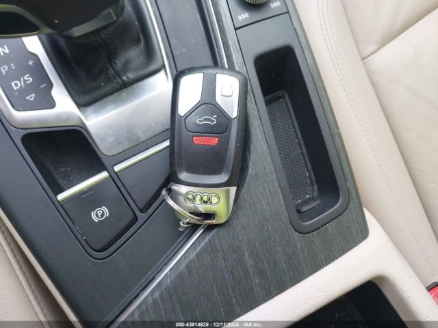 2017 AUDI A4 WAUGMAF43HA146110 Photo 10