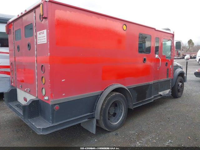 3C7WRMAL8EG137676 RAM 5500 Chassis Tradesman/slt