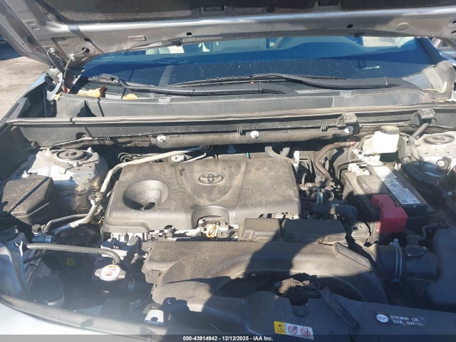 2021 TOYOTA RAV4 2T3K1RFV9MC171426 Photo 9