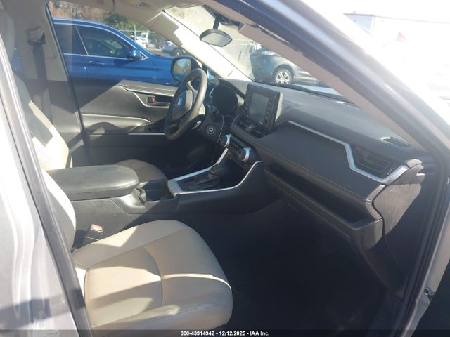 2021 TOYOTA RAV4 2T3K1RFV9MC171426 Photo 4