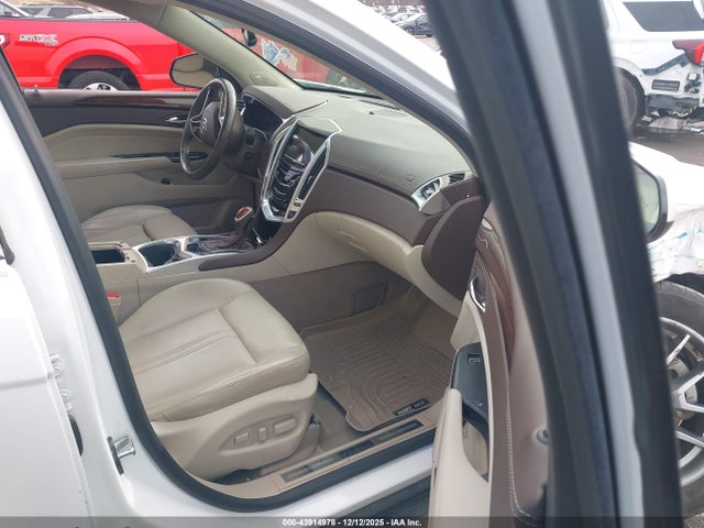 2016 CADILLAC SRX 3GYFNCE38GS510559 Photo 4