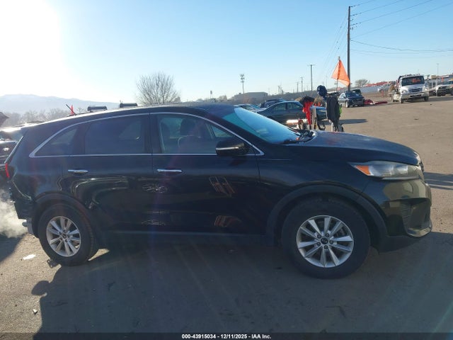 5XYPG4A37KG518758 KIA Sorento 2.4l Lx