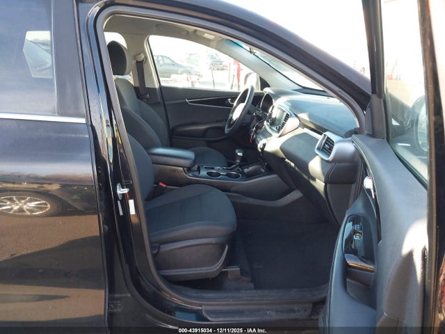5XYPG4A37KG518758 KIA Sorento 2.4l Lx