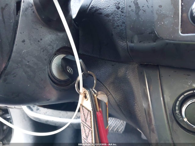 Nissan SENTRA S 2018 3N1AB7AP4JY340832 Image 11