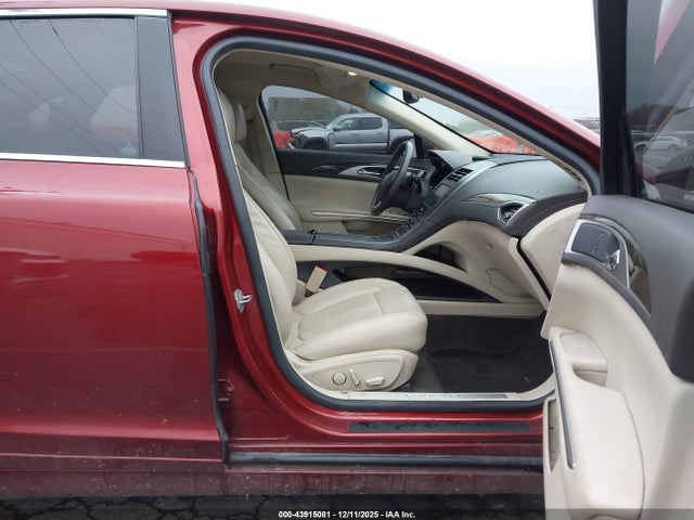 3LN6L2G95ER801589 Lincoln MKZ
