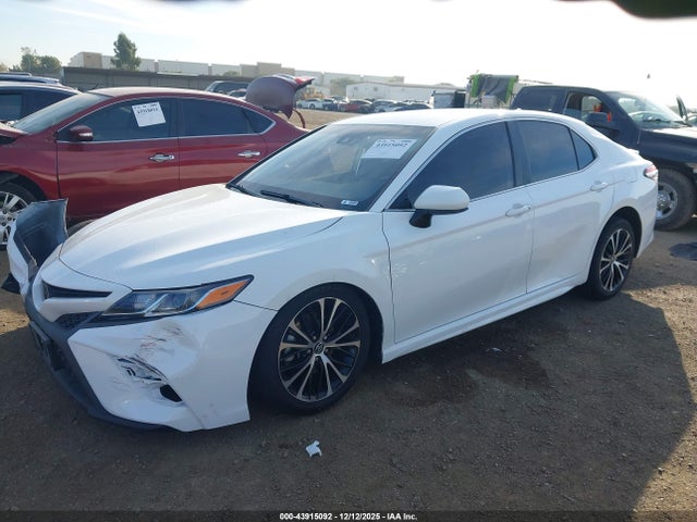 2020 Toyota Camry Se მანქანა იყიდება აუქციონზე, vin: 4T1G11AKXLU331839, აუქციონის ნომერი: 43915092