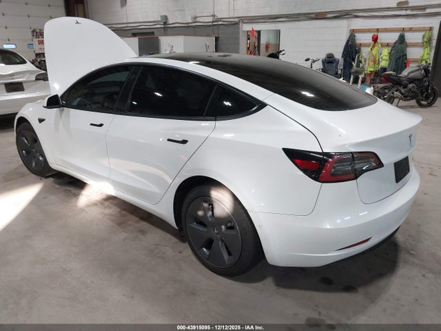 2022 TESLA MODEL 3 5YJ3E1EB5NF198307 Photo 2