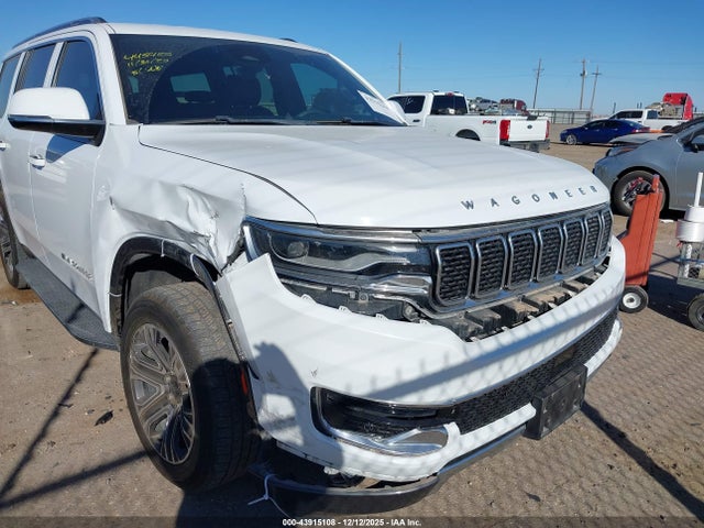 2022 JEEP WAGONEER 1C4SJVDT2NS144748 Photo 5