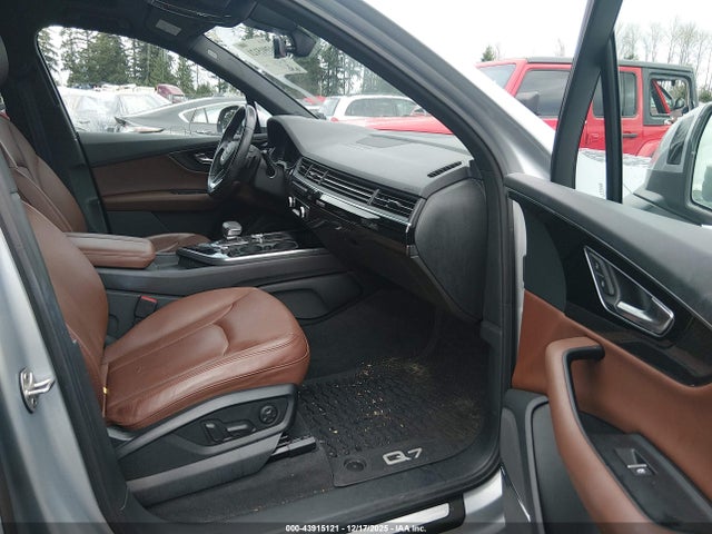 2019 AUDI Q7 WA1LAAF72KD008529 Photo 4