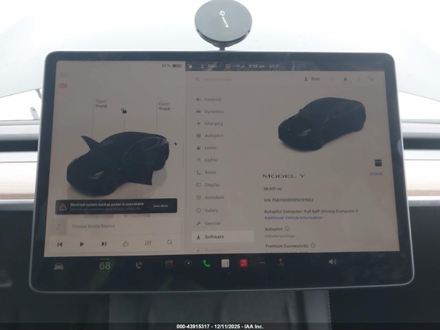 2023 TESLA MODEL Y 7SAYGDEE8PA101552 Photo 6