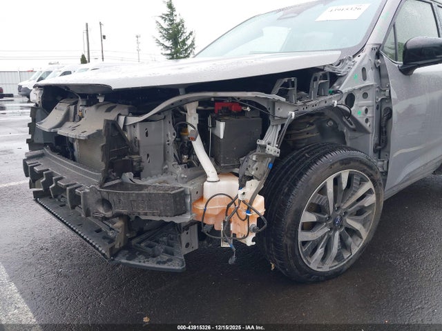 Subaru Forester Touring 2025 JF2SLDTC1SH454583 Image 6