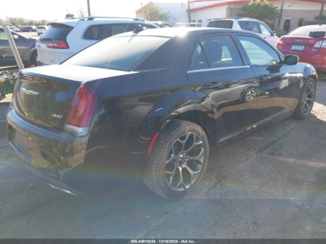 2018 CHRYSLER 300 2C3CCAAG0JH253746 Photo 3