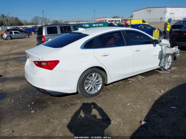 2017 CHEVROLET MALIBU 1G1ZE5ST1HF224568 Photo 3
