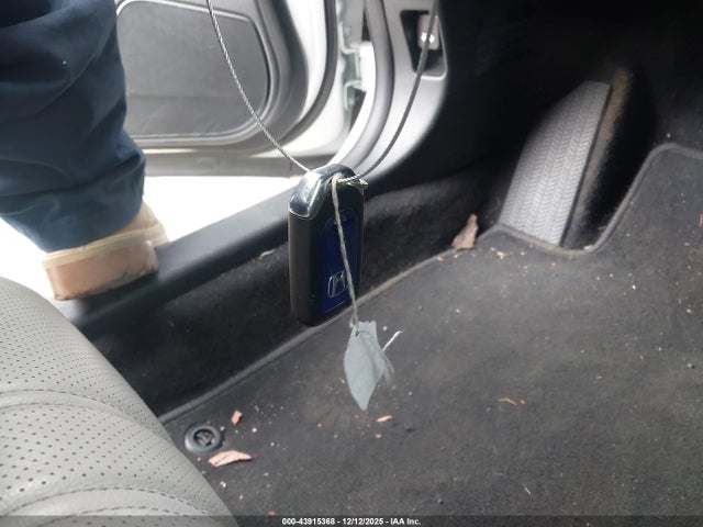 2019 HONDA INSIGHT 19XZE4F90KE023164 Photo 10