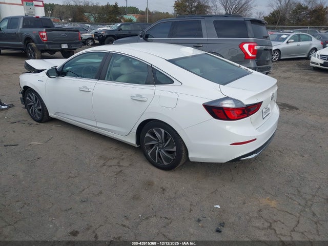 2019 HONDA INSIGHT 19XZE4F90KE023164 Photo 2