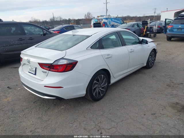 2019 HONDA INSIGHT 19XZE4F90KE023164 Photo 3