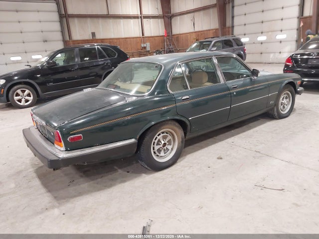 1986 JAGUAR XJ6 SAJAV1348GC459734 Photo 3