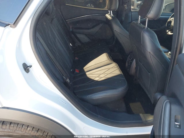 2022 FORD MUSTANG MACH-E 3FMTK1RM0NMA39352 Photo 7