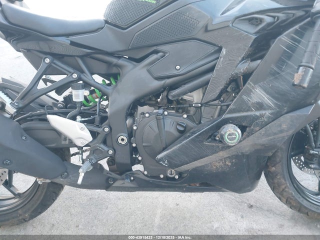 Kawasaki Zx400 S 2024 ML5ZXCS19RDA28232 Image 8