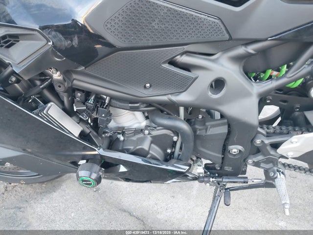 Kawasaki Zx400 S 2024 ML5ZXCS19RDA28232 Image 9