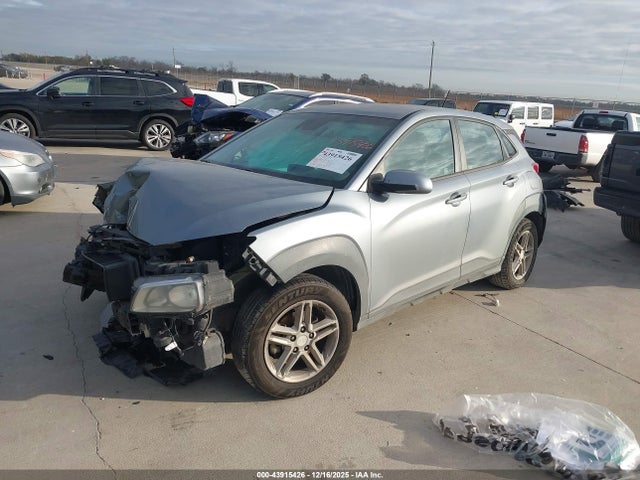 Hyundai Kona Se 2020 KM8K12AA7LU415849 Image 2