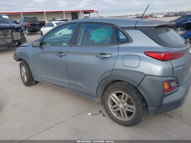 Hyundai Kona Se 2020 KM8K12AA7LU415849 Image 3