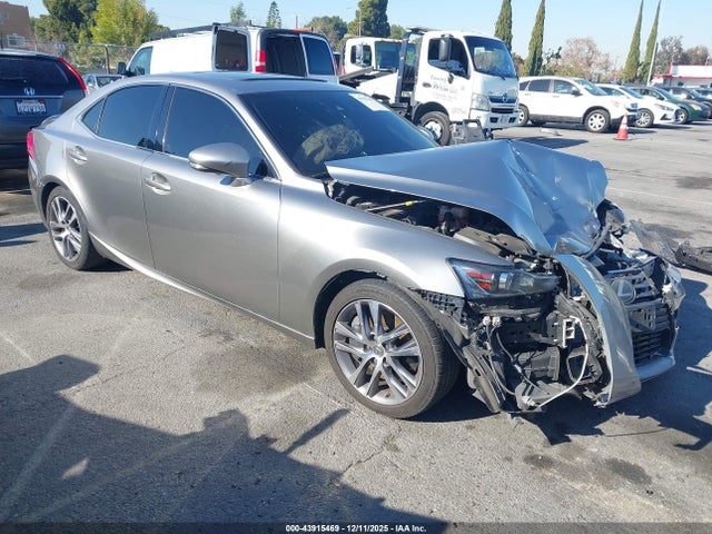 2020 LEXUS IS 300 JTHAA1D20L5108921
