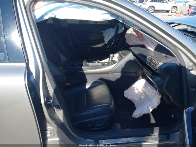 2020 LEXUS IS 300 JTHAA1D20L5108921 Photo 4
