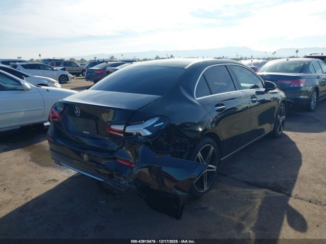 2019 MERCEDES-BENZ A 220 WDD3G4EB8KW018794 Photo 5