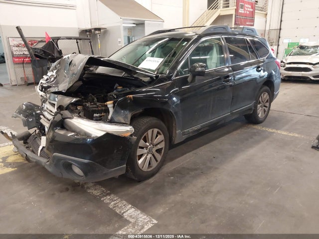 Subaru Outback 2.5i Premium 2016 4S4BSAFC4G3345241 Image 2