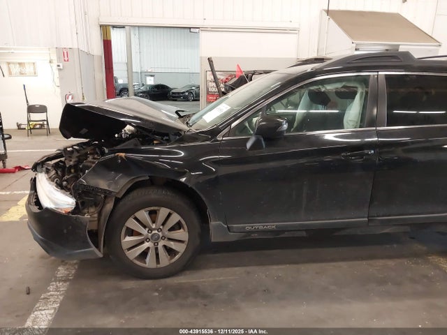 Subaru Outback 2.5i Premium 2016 4S4BSAFC4G3345241 Image 6